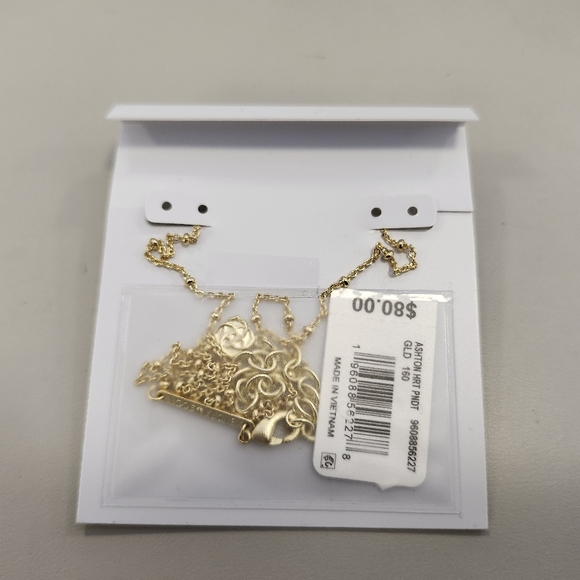 NWT Kendra Scott Gold-Tone Ashton Heart Short Pendant Necklace - Picture 2 of 2